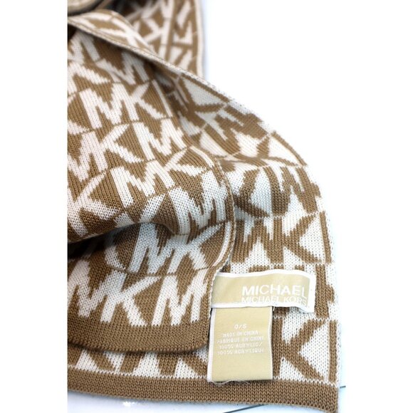 Michael Kors Monogram Scarf Beige & White Cozy Minimalist Aesthetic - Picture 2 of 6